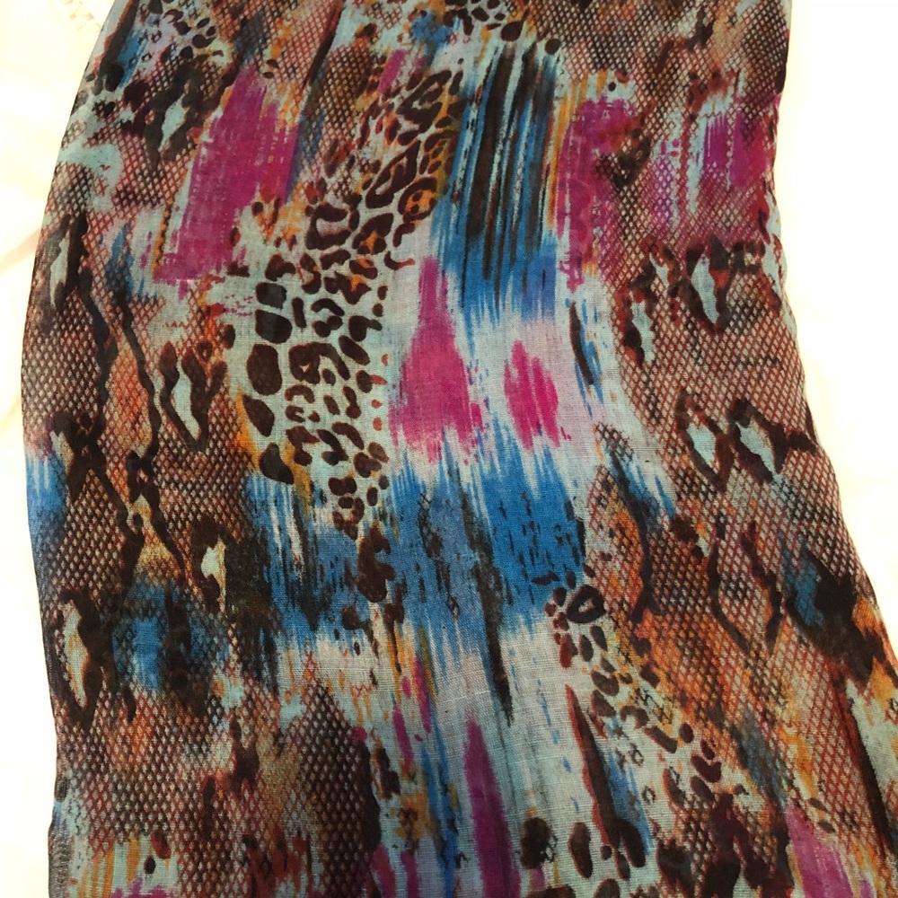 Lovely scarf shawl